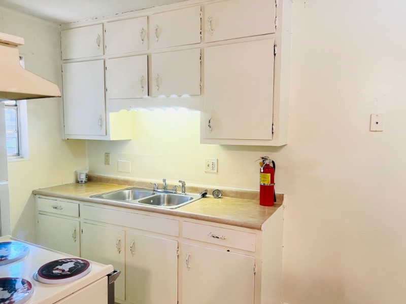 3804 Colonial Park Cir Sw #D - Photo 3 of 10