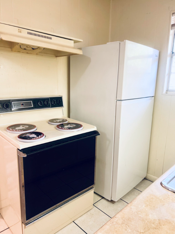 3804 Colonial Park Cir Sw #D - Photo 4 of 10