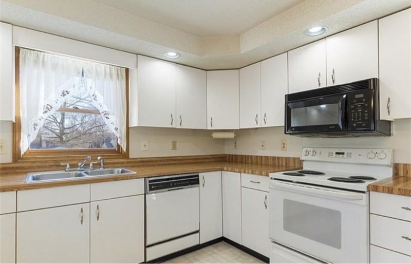 5 Redwood St - Photo 3 of 35