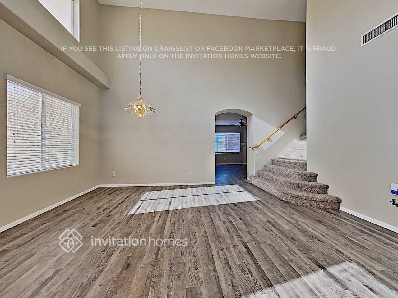 8112 Painted Clay Ave - Photo 5 of 15