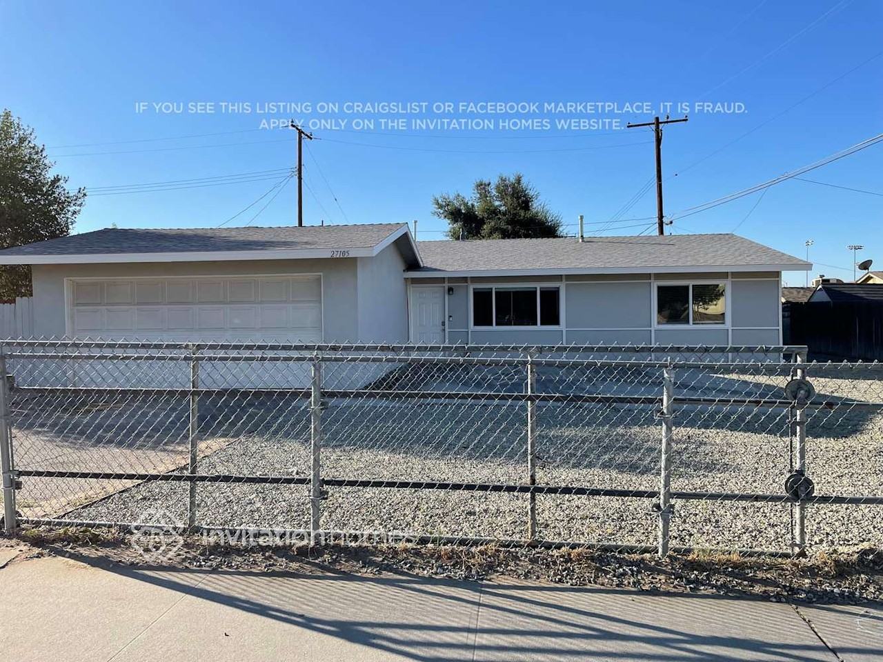 27105 Cypress St - Photo 2 of 15