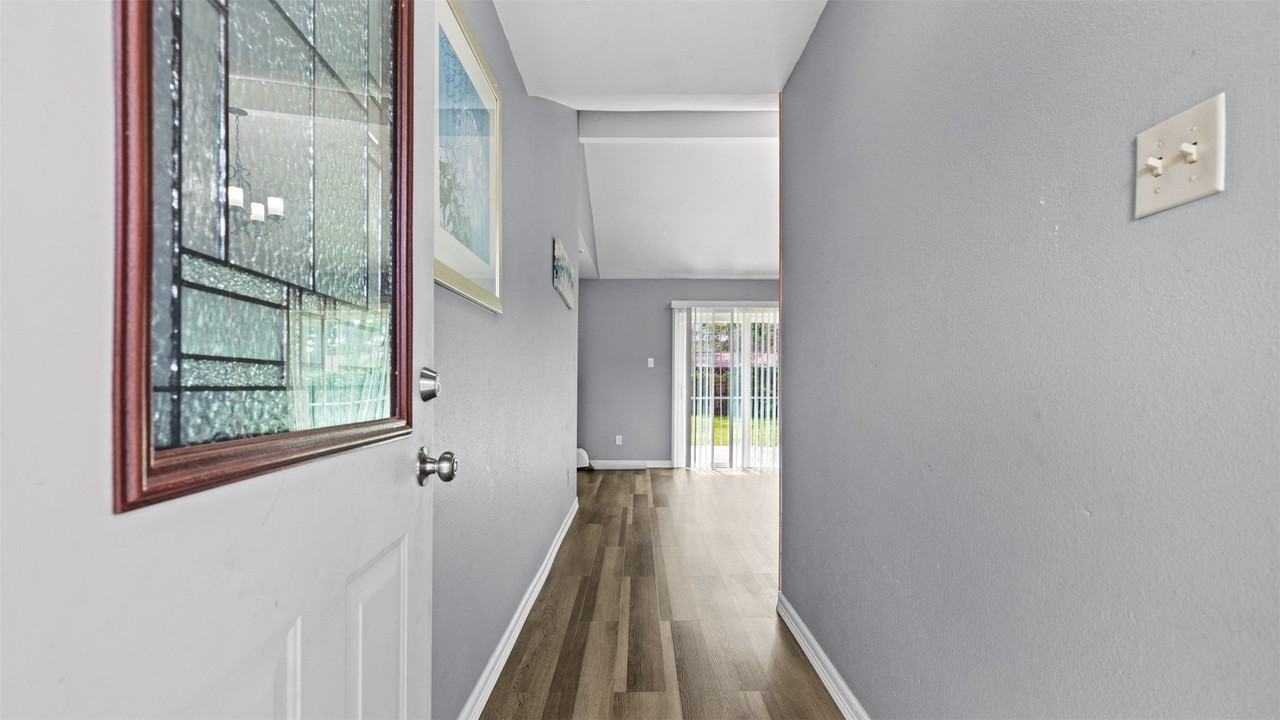 12402 River Trail Dr - Photo 2 of 13