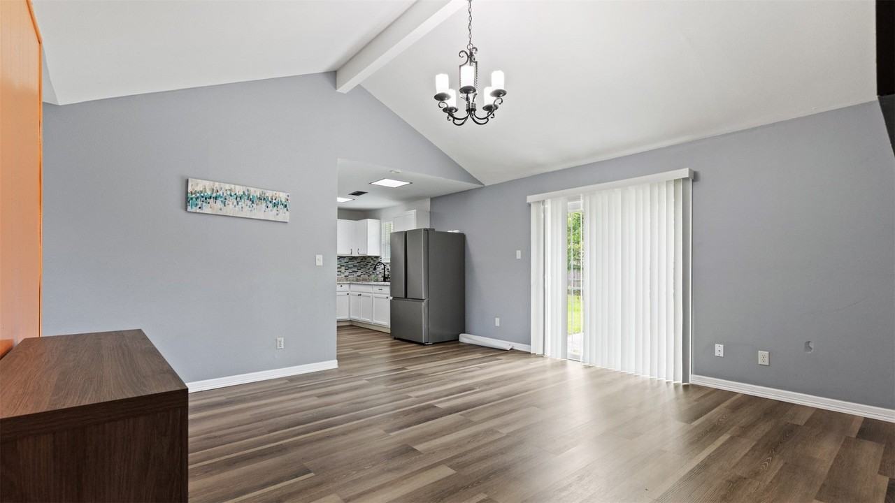 12402 River Trail Dr - Photo 4 of 13