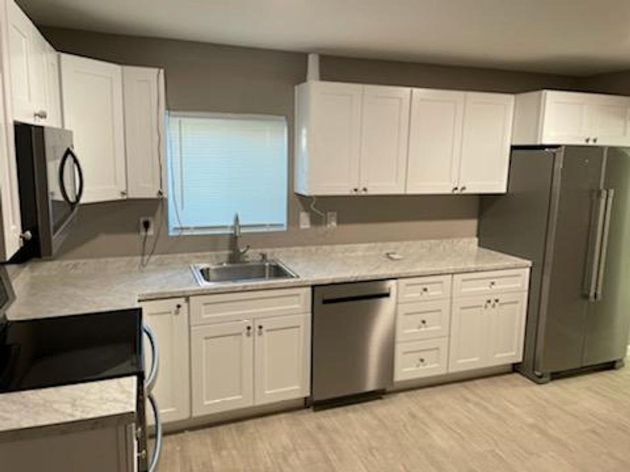 3216 W Madison St #1 - Photo 5 of 7