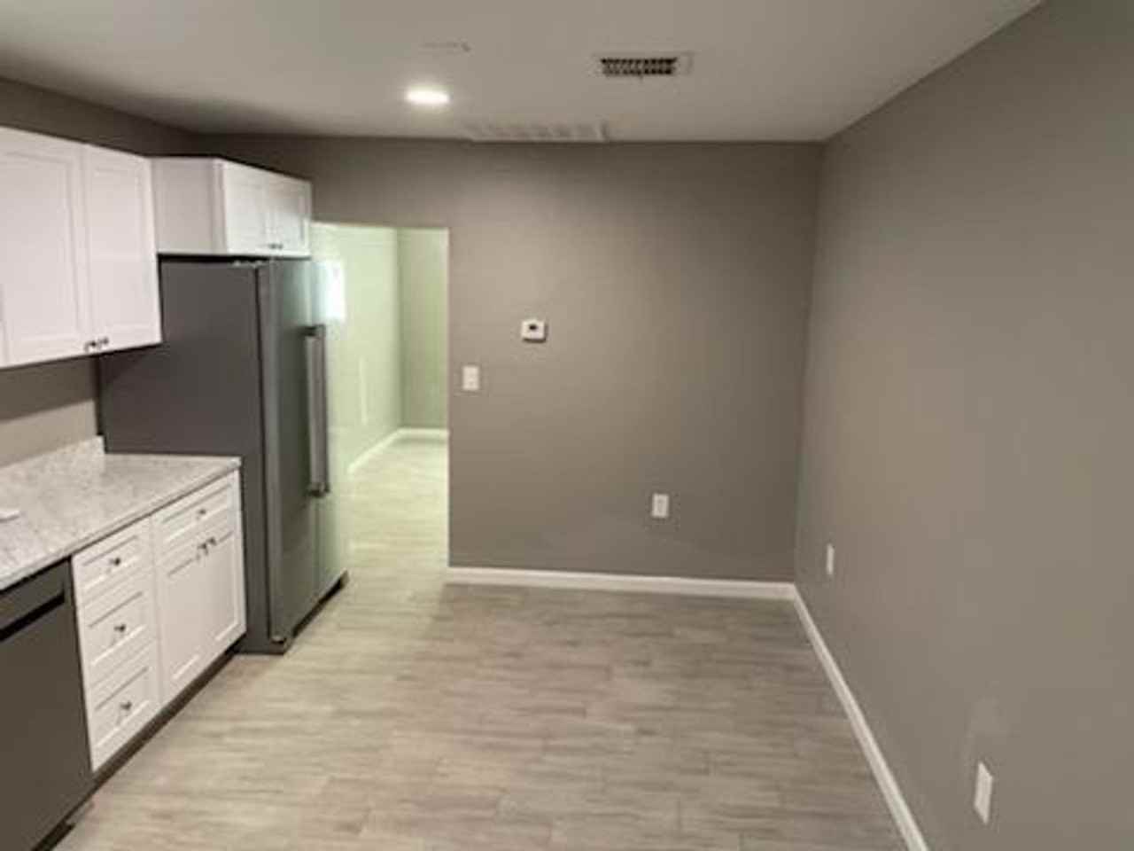 3216 W Madison St #1 - Photo 6 of 7