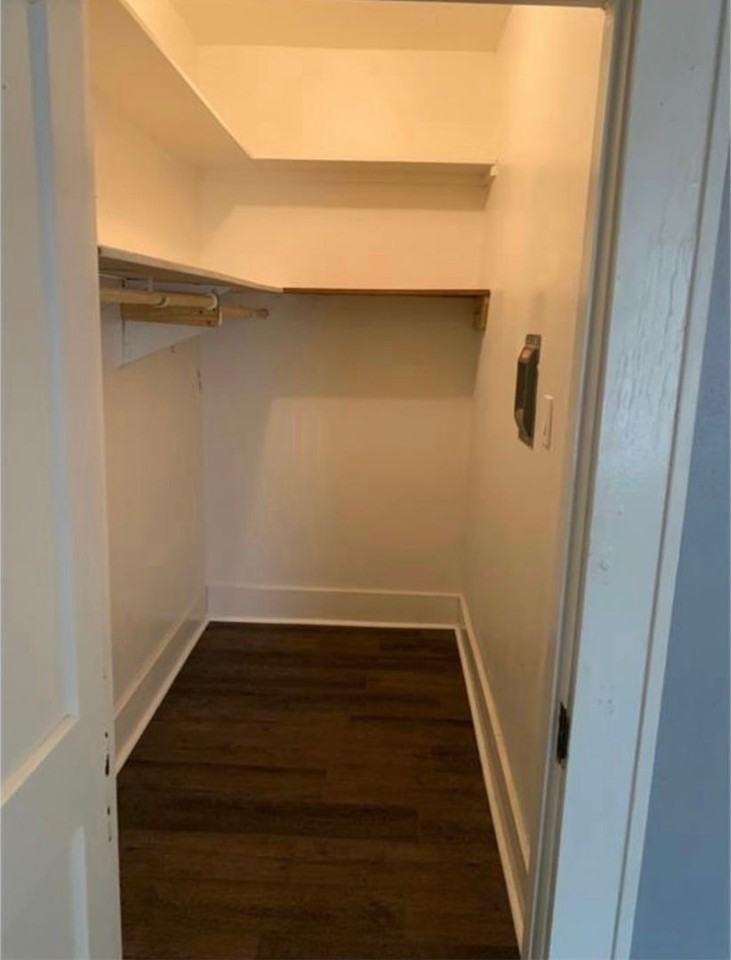 2531 Liberty St - Photo 3 of 10