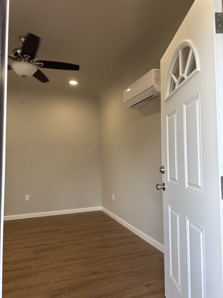 513 Forrest Ave #NA - Photo 3 of 16