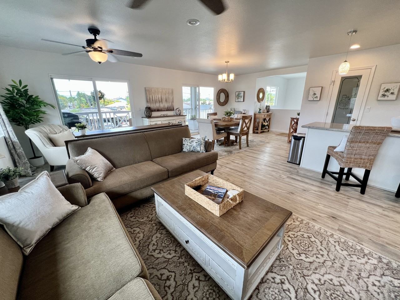 451 451 Lanae Way 4 B #NA - Photo 3 of 26