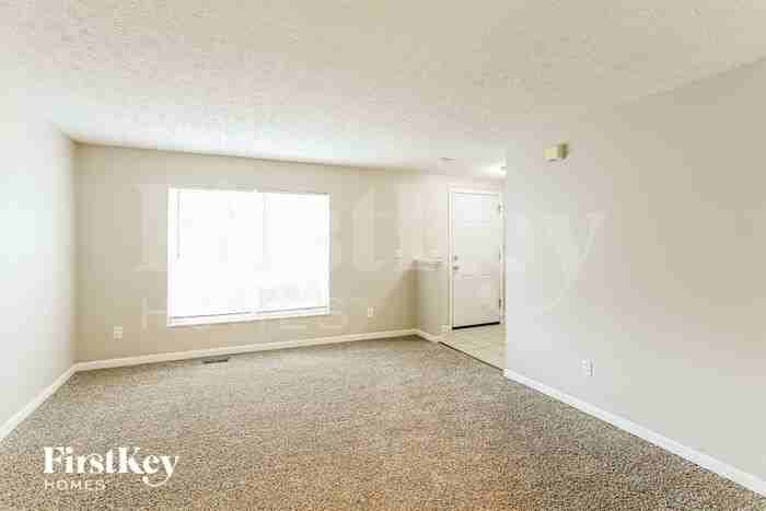 4821 Gilhem Ct - Photo 3 of 16
