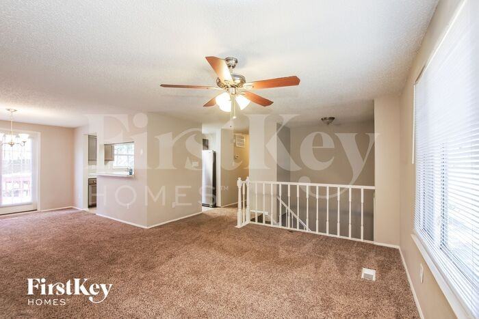 7333 Brigmore Dr - Photo 2 of 18