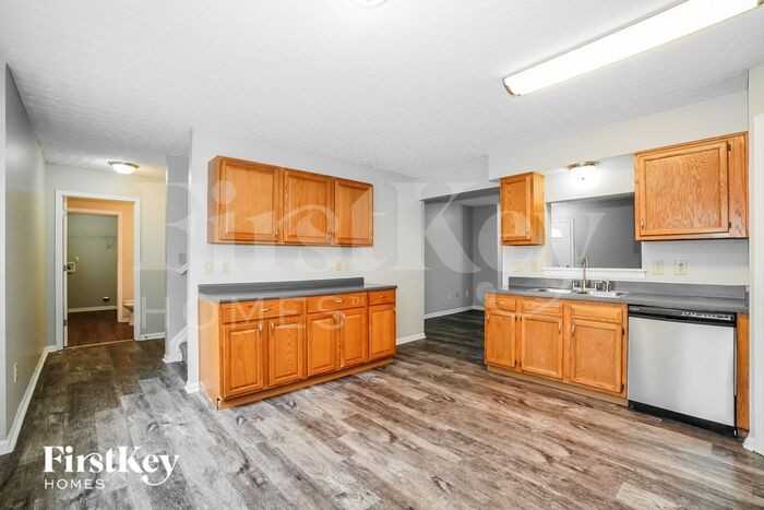 3557 Motts Place Ct - Photo 3 of 7