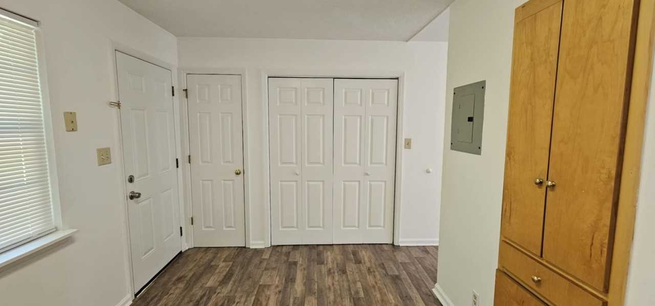 109DAPHINE - Photo 2 of 25