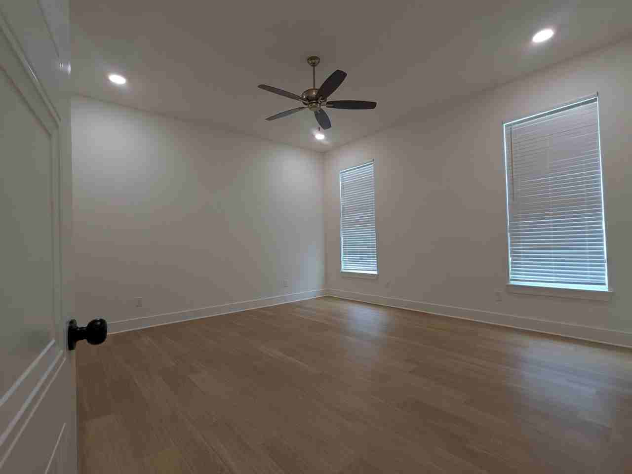 1A Fernwood Dr - Photo 7 of 18