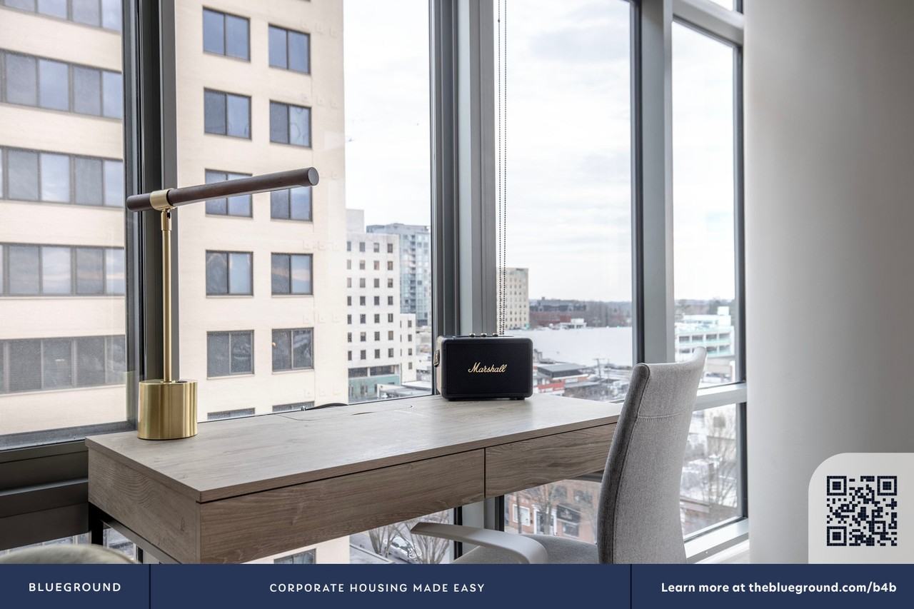 4800 Auburn Avenue - Photo 5 of 49