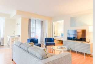 192 Adelaide St W - Photo 1 of 1