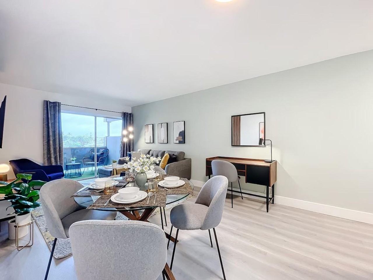 1401 Southeast 15th Street - Photo 2 of 45