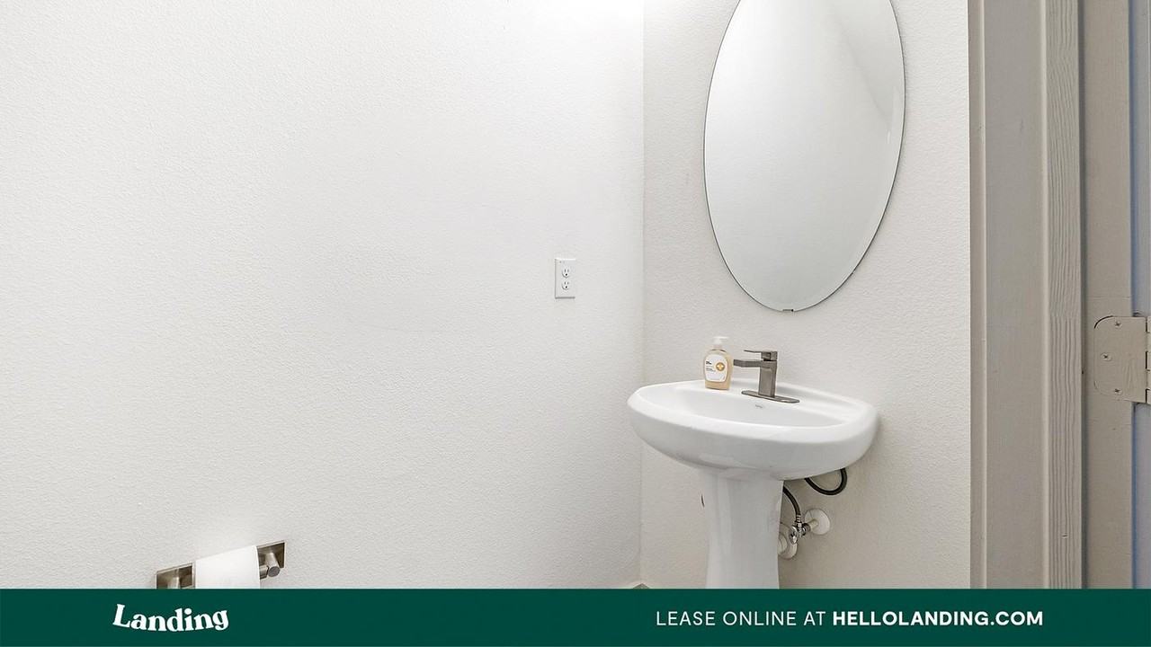 19240 Stokes Rd - Photo 3 of 50