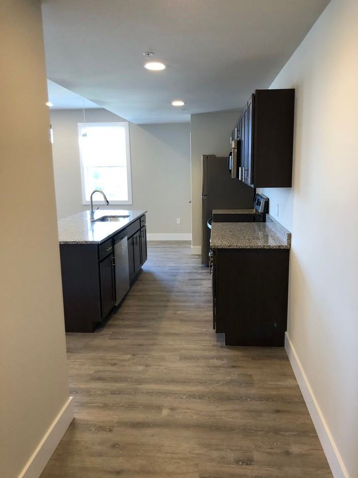 1100 Schley Alley - Photo 4 of 17