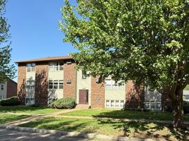 featured image of 1136 5th St E