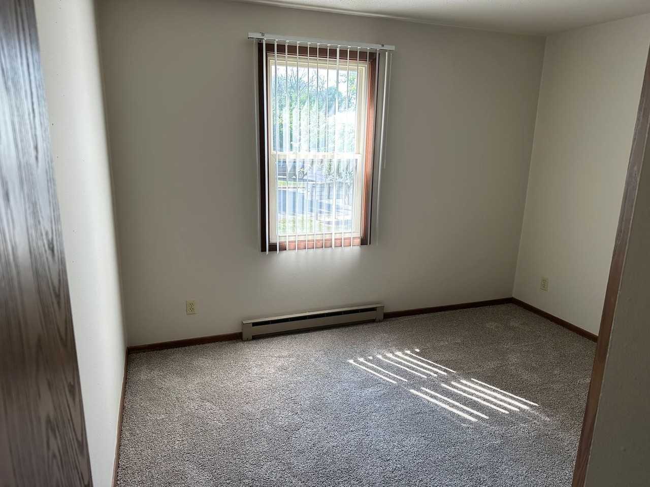 1136 5th St E - Photo 5 of 7