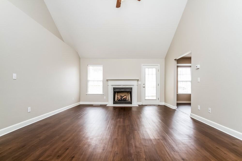 5024 War Admiral Ct - Photo 2 of 13