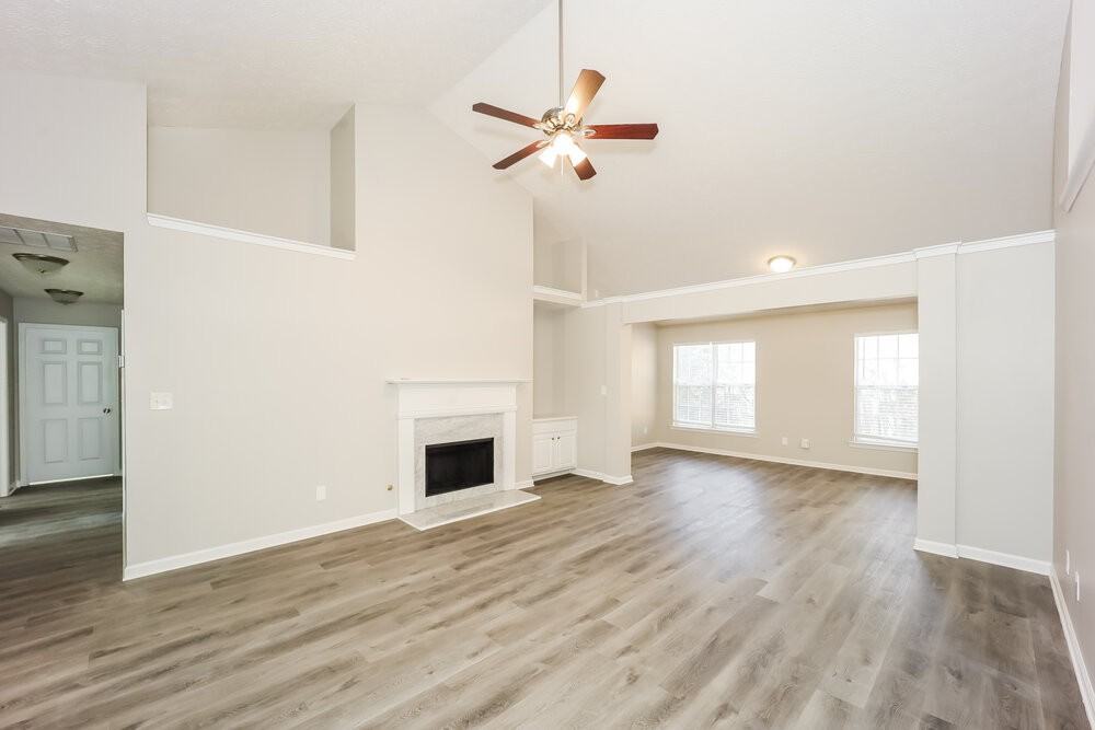 8835 Lake Rd - Photo 4 of 17