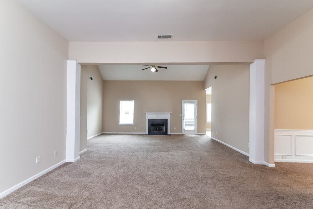 4935 Mundy Court - Photo 4 of 17