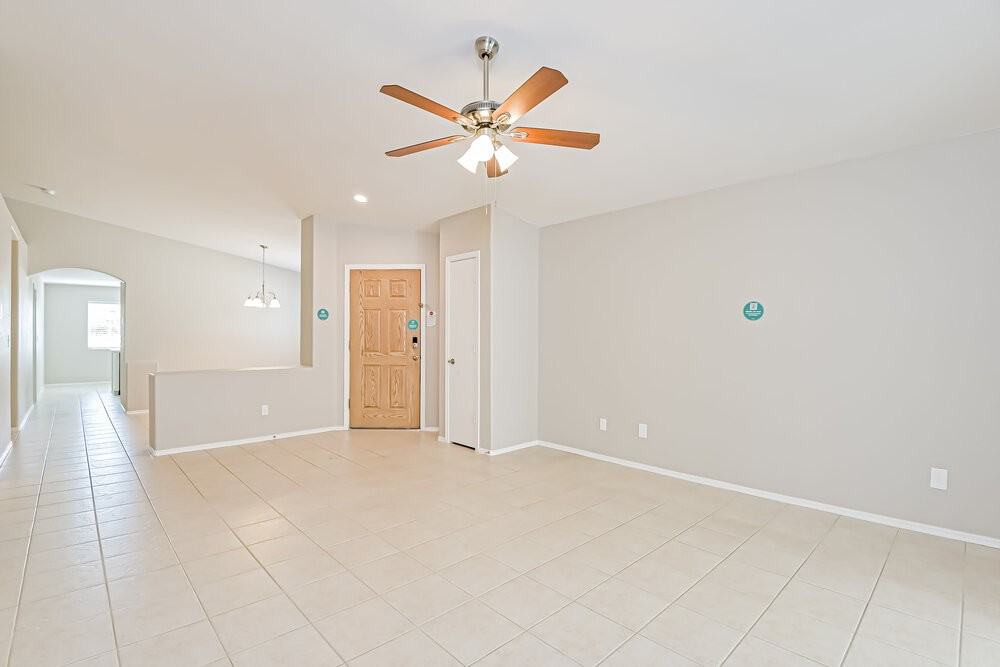 3535 S Harrison Shadow Way - Photo 3 of 16