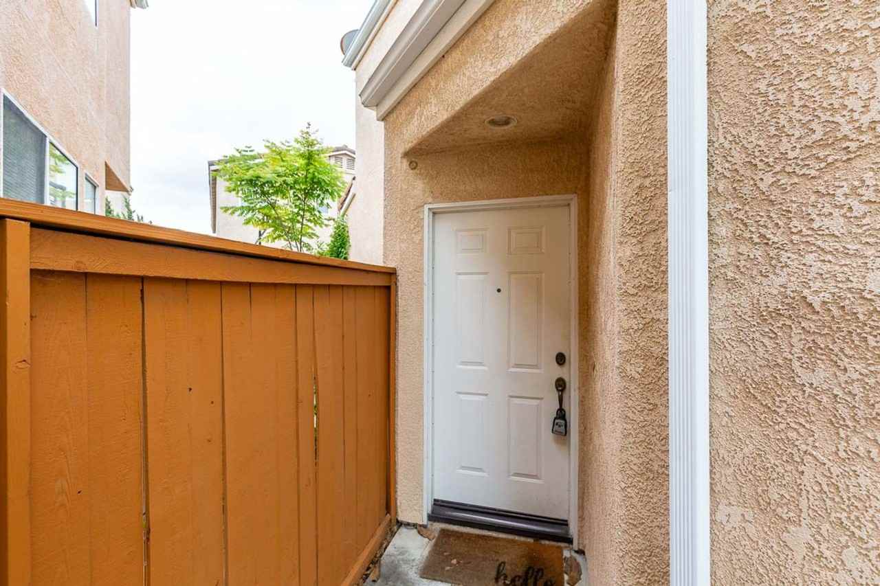 10935 Caminito Arcada - Photo 2 of 21
