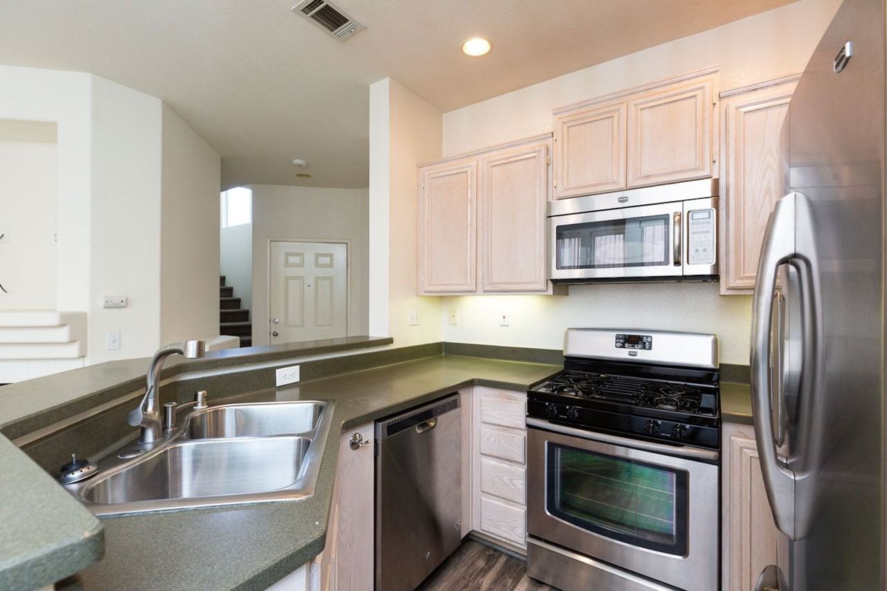 10935 Caminito Arcada - Photo 4 of 21