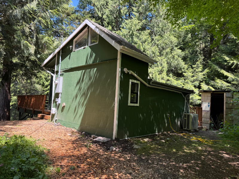 4203 Thunder Ln - Photo 3 of 16