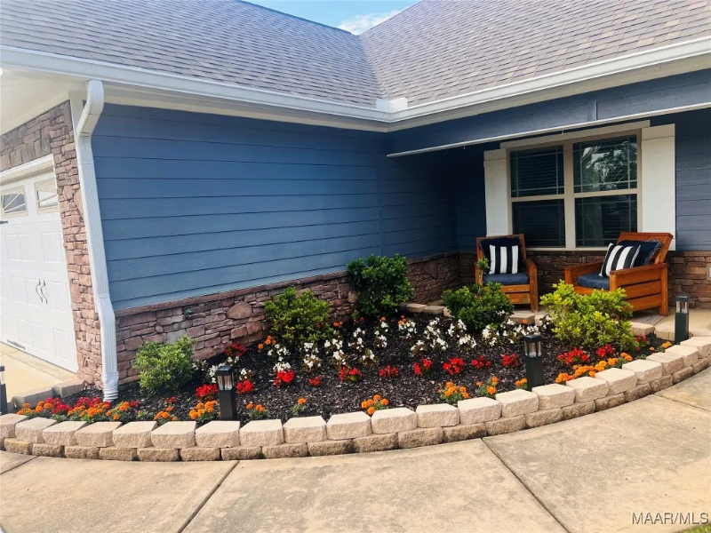 26 Boulder Ct - Photo 2 of 10