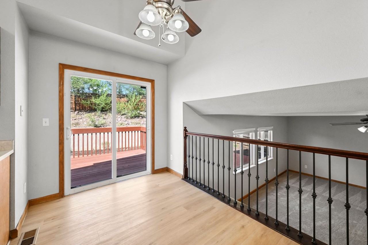 4907 Brant Rd - Photo 4 of 26