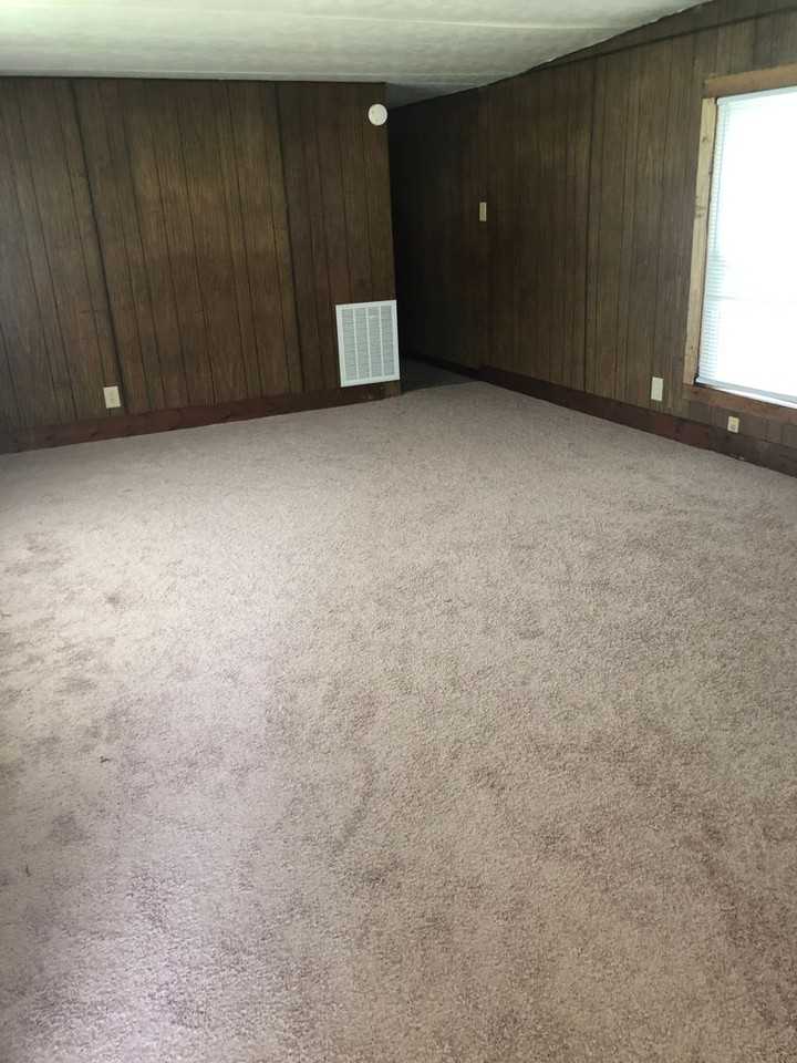 101 Lp Bradford Rd - Photo 2 of 8