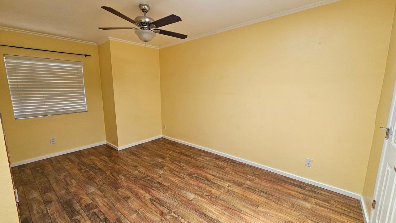 5945 E Sun County Blvd - Photo 6 of 13