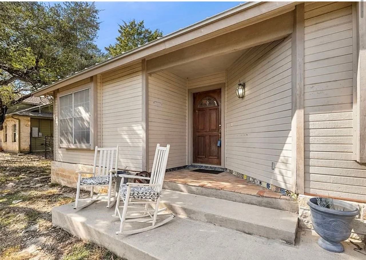 650 Lorne Rd - Photo 3 of 26