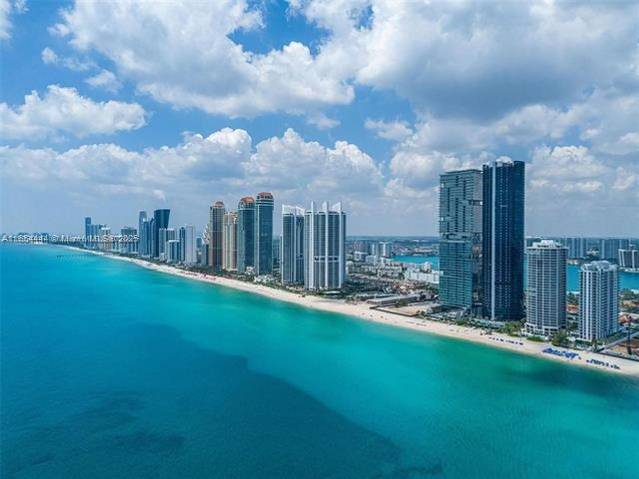 18555 18555 Collins Ave appt 5001 - Photo 5 of 41