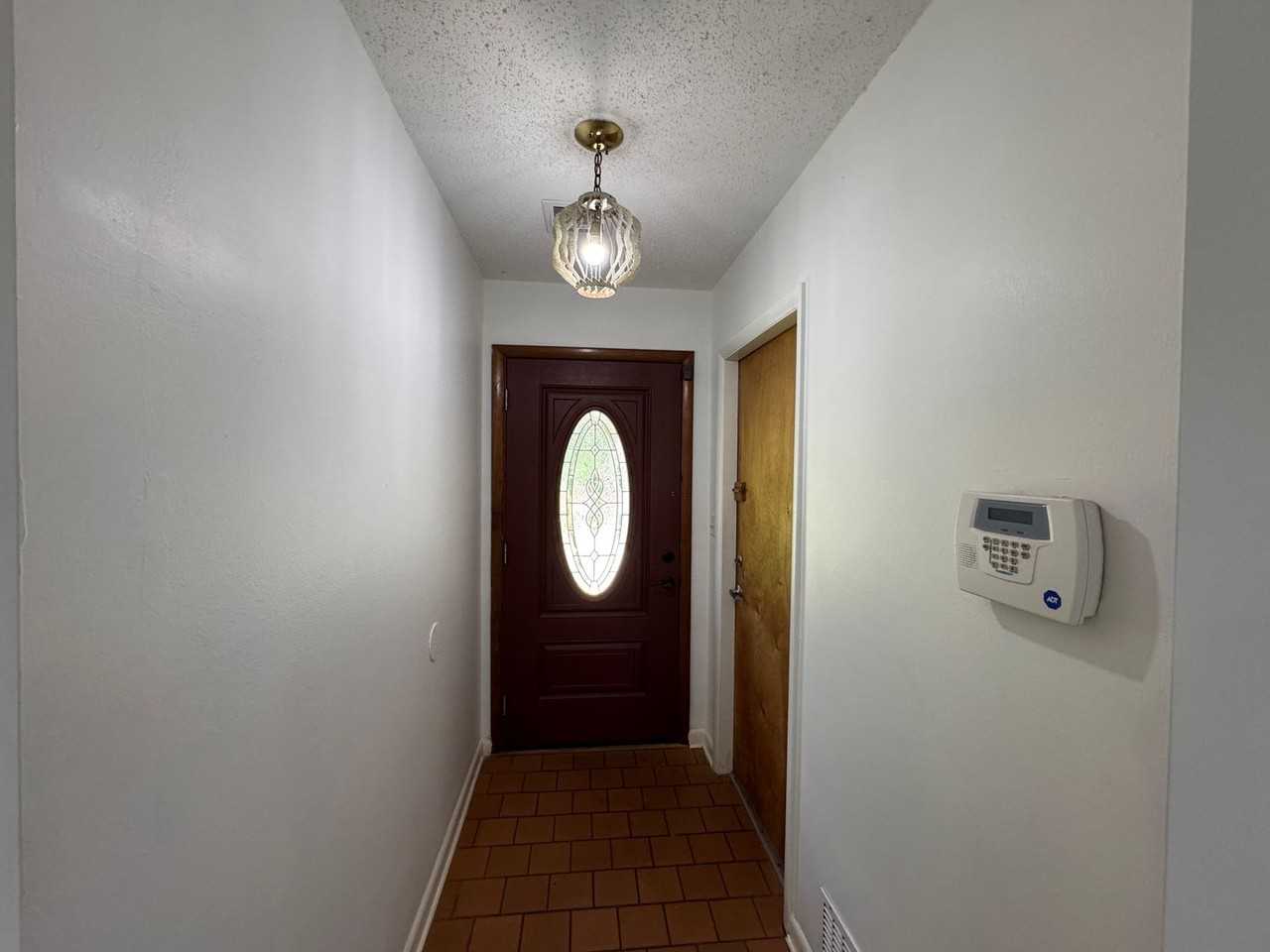 3630 Overland Dr - Photo 3 of 23