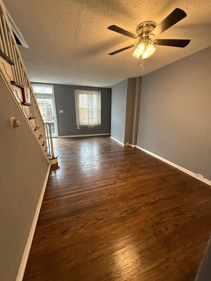 2842 N Stillman St #NA - Photo 2 of 11