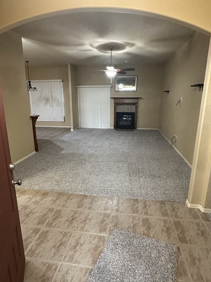600 E Forest Ln #NA - Photo 2 of 10