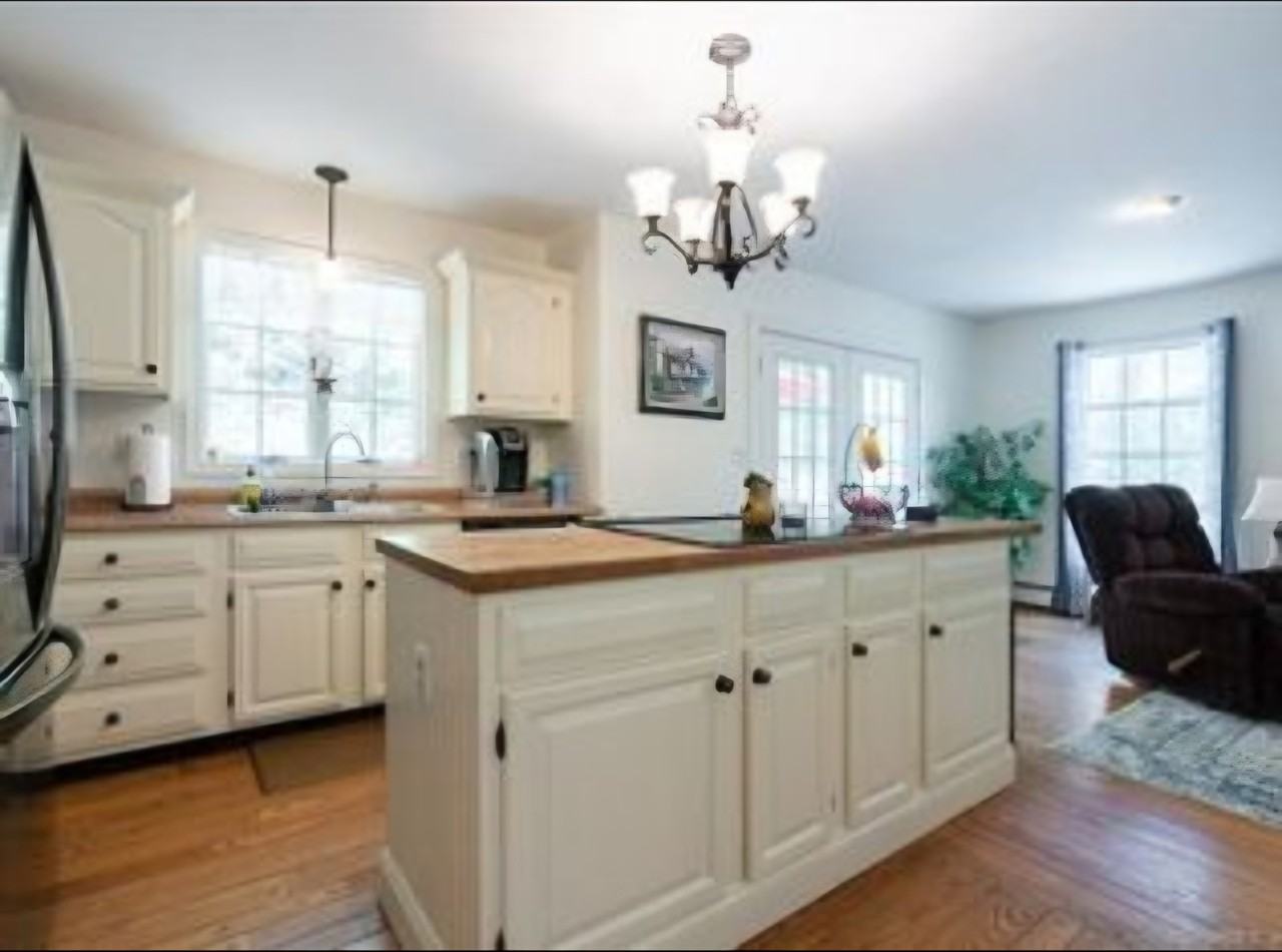 139 Stonefence Rd #NA - Photo 2 of 34