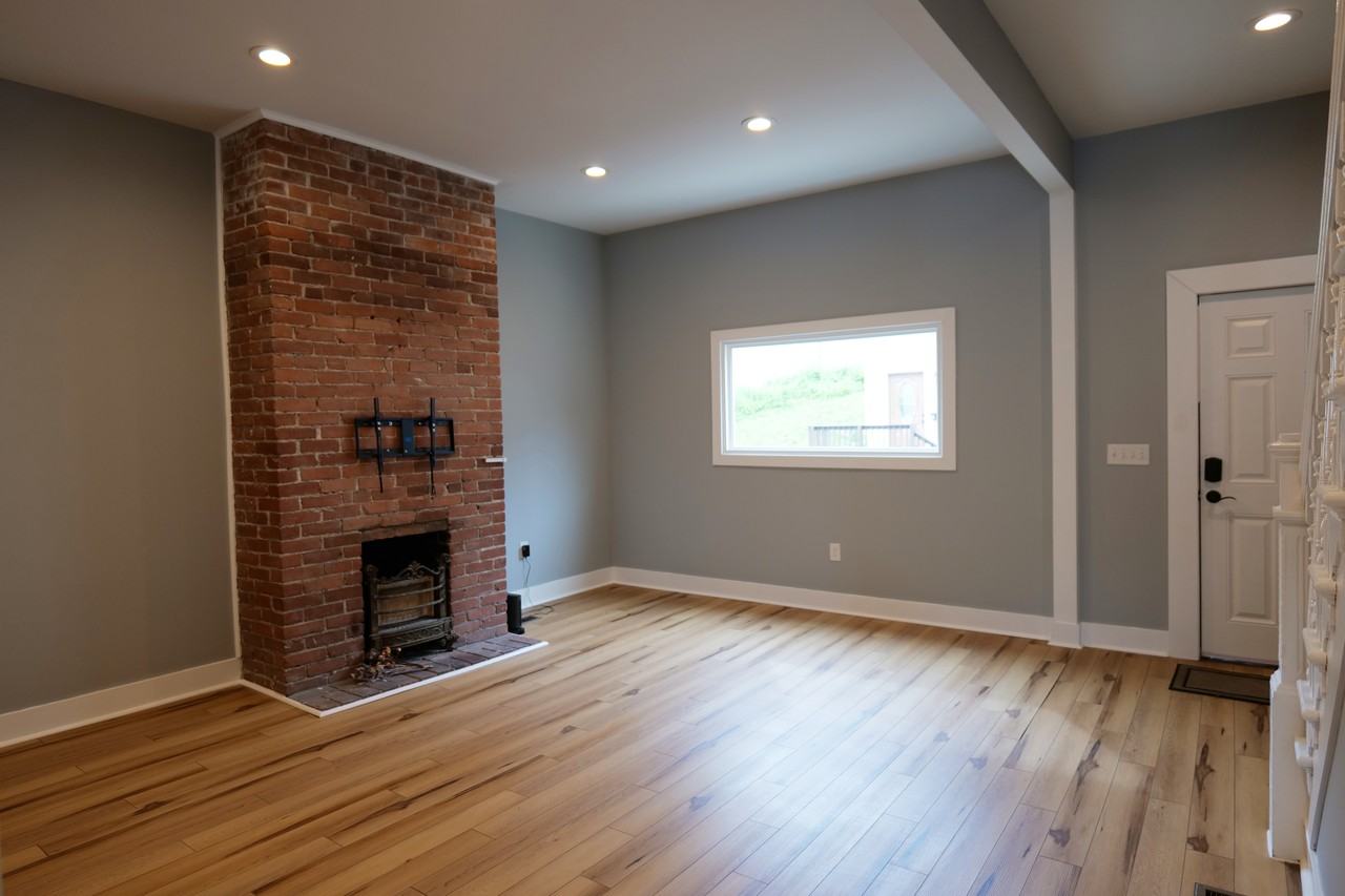 2145 Lowrie St #NA - Photo 3 of 19