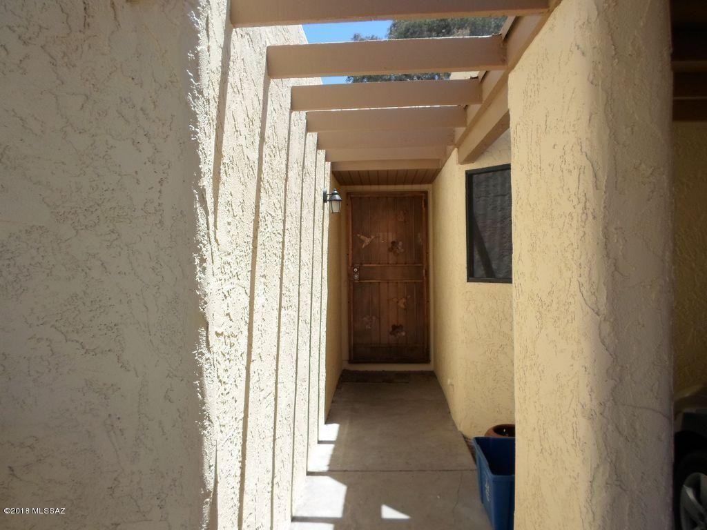 650 E Camino Alteza - Photo 2 of 33