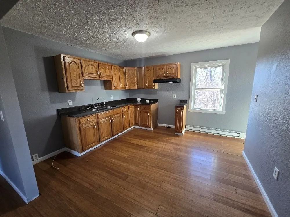 122 Wallace Ct #NA - Photo 3 of 12