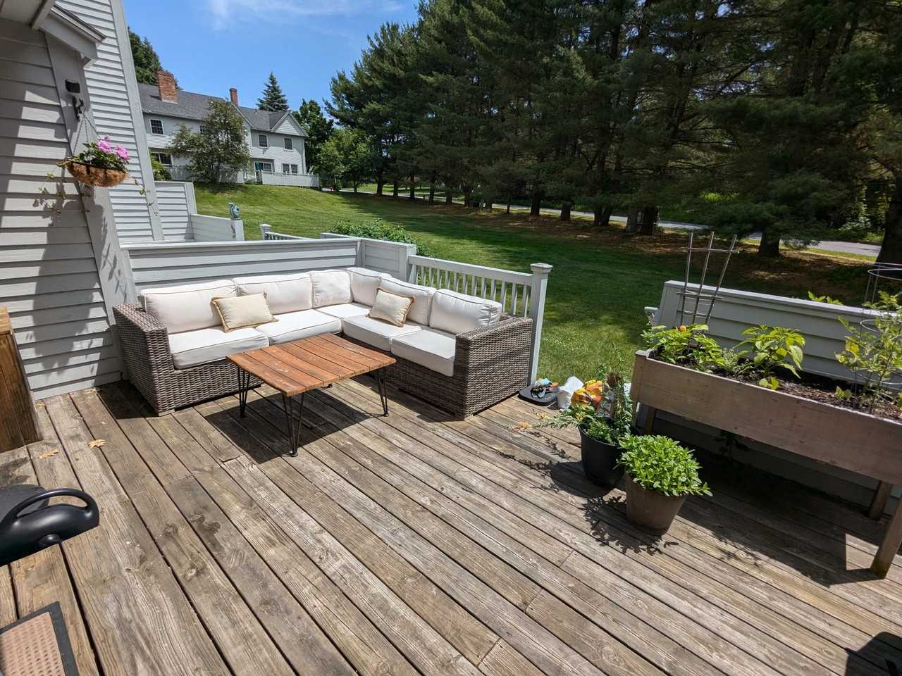 33 Harbor View Rd #902 - Photo 3 of 37