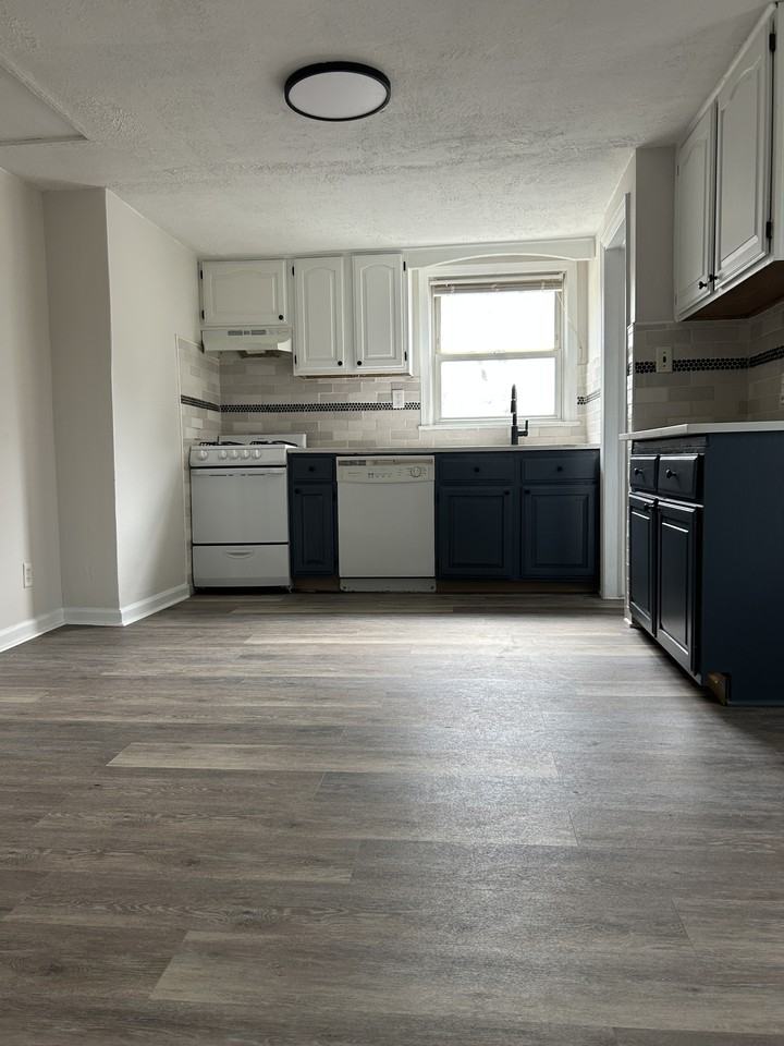 71 North St #2 - Photo 3 of 10