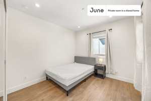 featured image of 5637 Riverton Ave #C