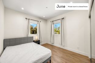 5637 Riverton Avenue #C - Photo 1 of 1