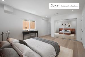 featured image of 1321 N June St #A