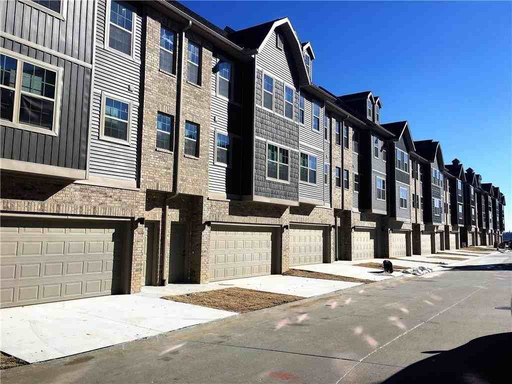 250 South Slopeside Drive